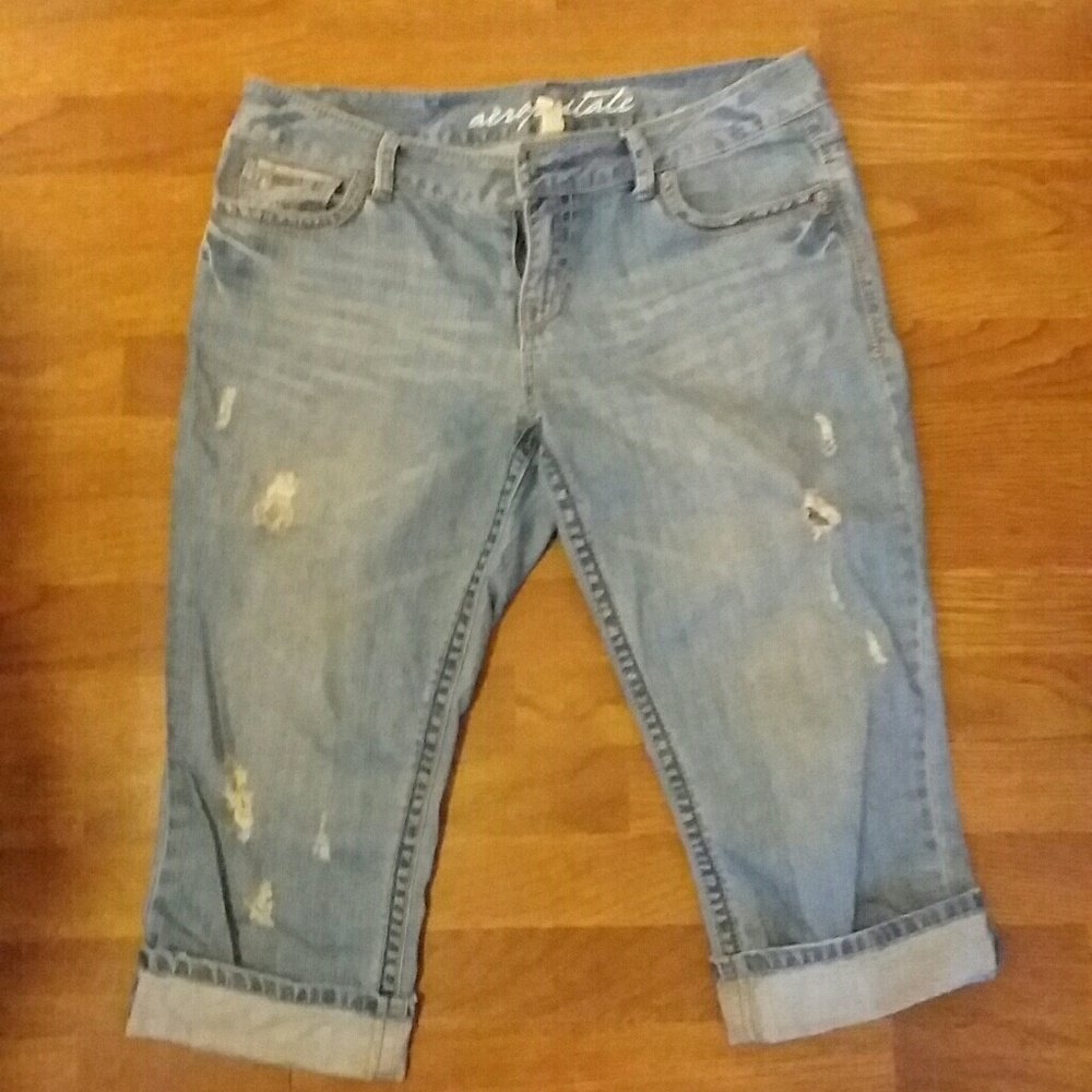 Donated! AERO Capri Jeans
